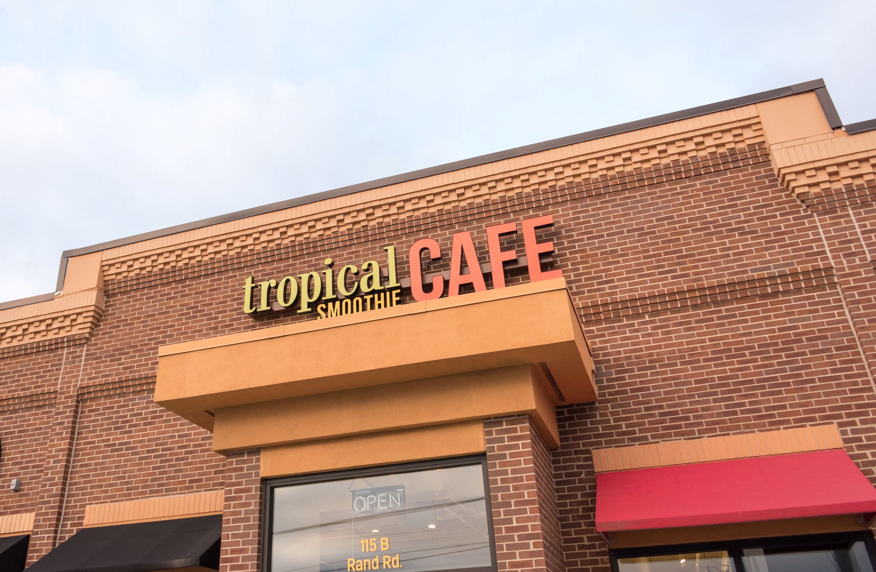 Tropical Smoothie Cafe® Reaches Milestone with Opening of its 900th Location
