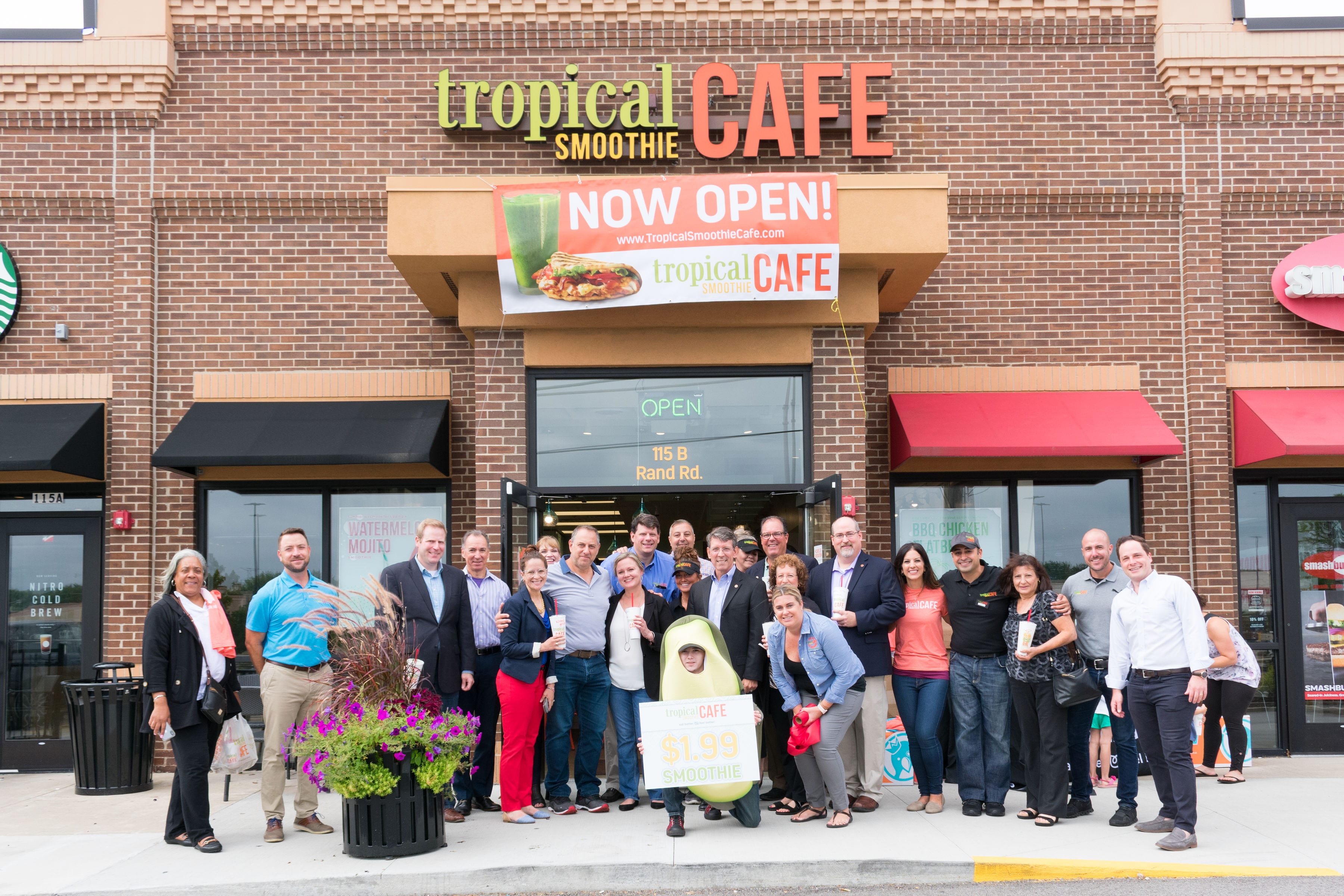Tropical Smoothie Cafe 800th Grand opening