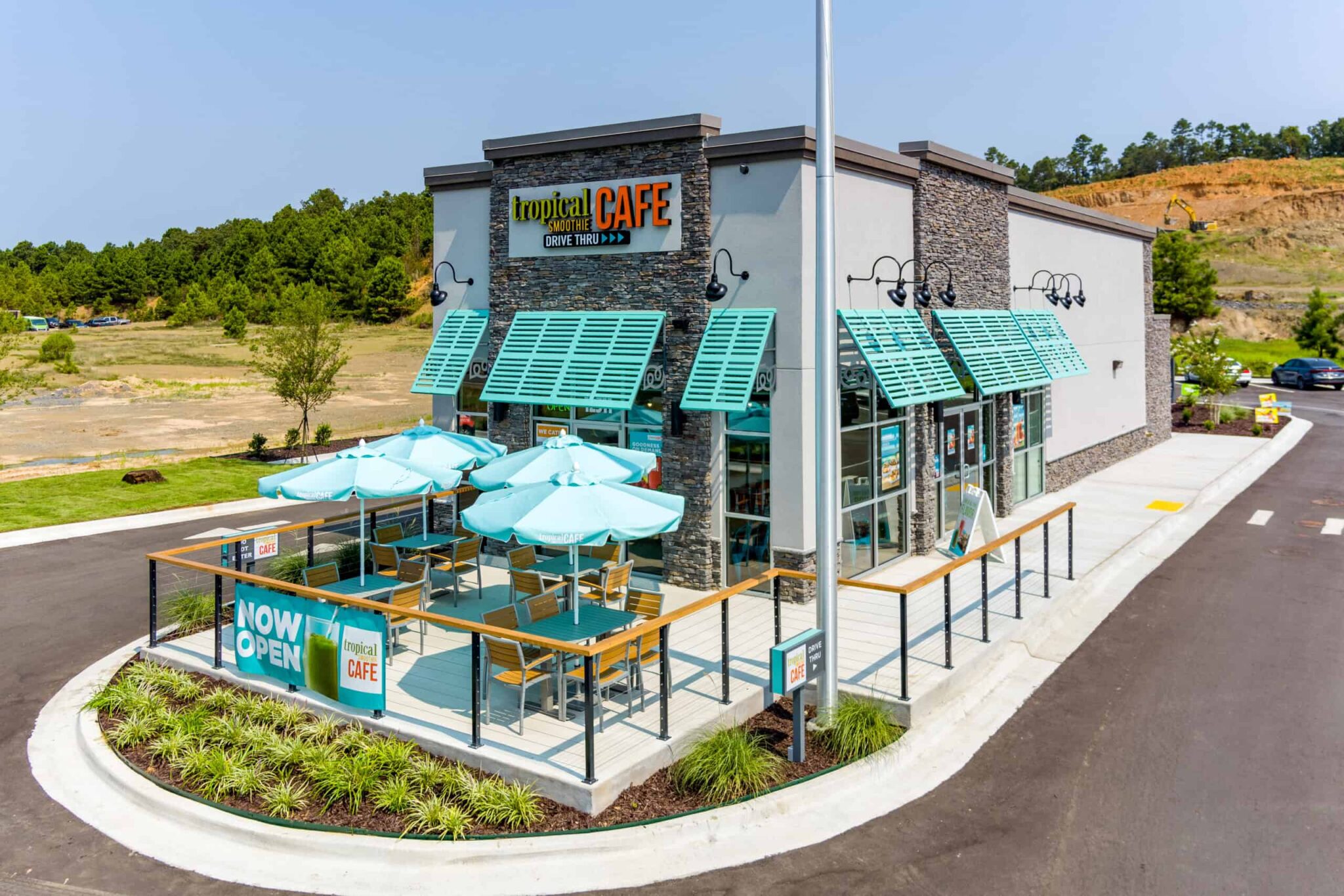 Tropical Smoothie Cafe® Tracks Impressive Mid-Year Growth