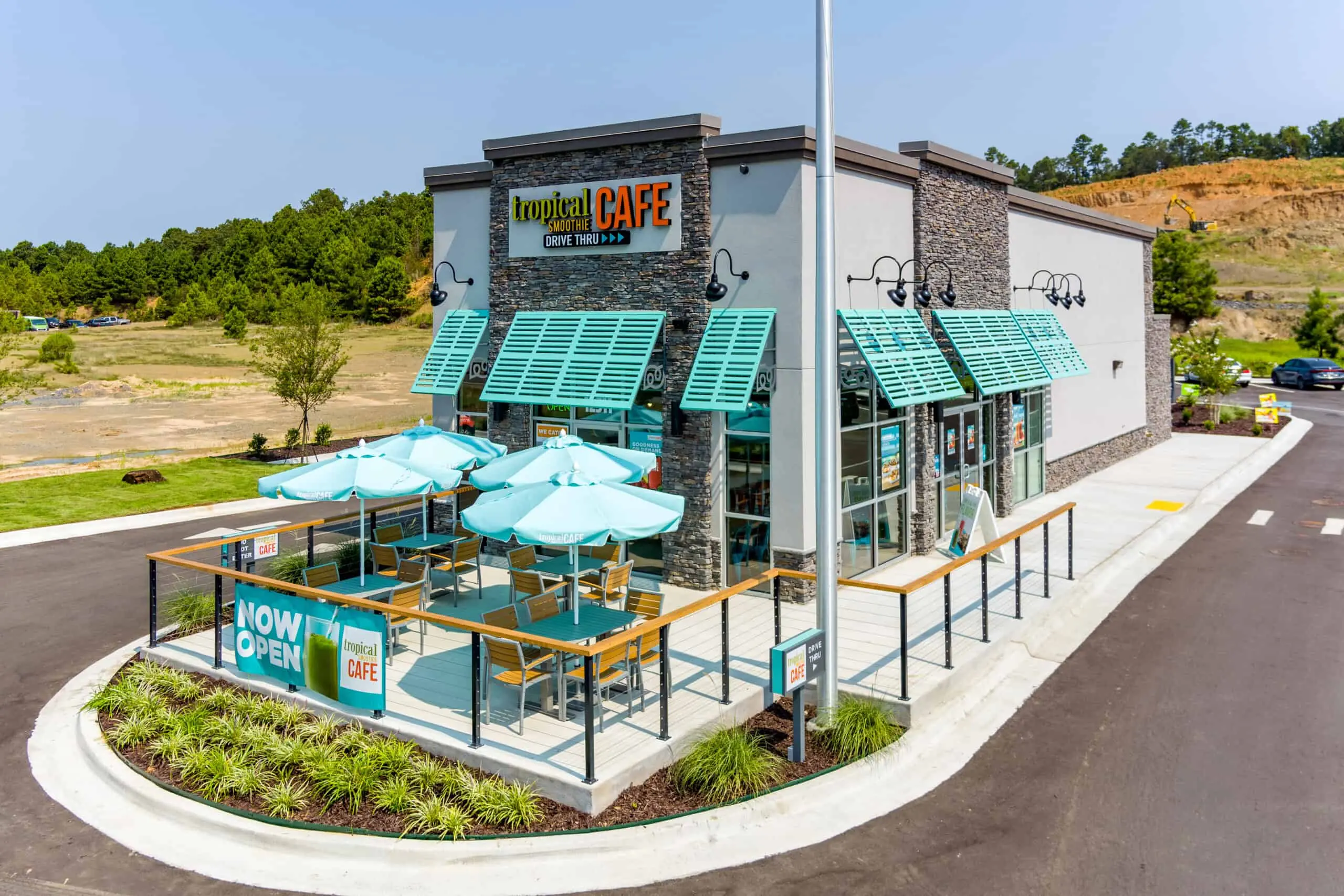Tropical Smoothie Cafe® Tracks Impressive Mid-Year Growth