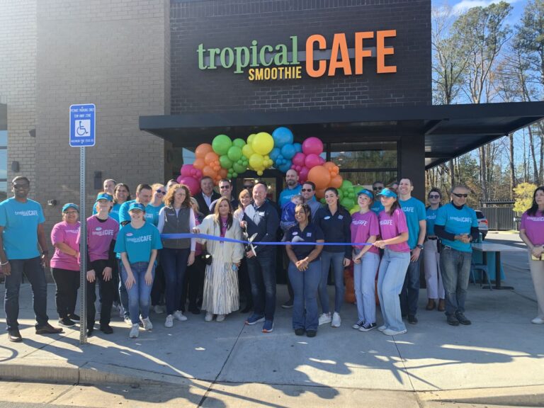 Tropical Smoothie Cafe celebrates 1,500th cafe opening