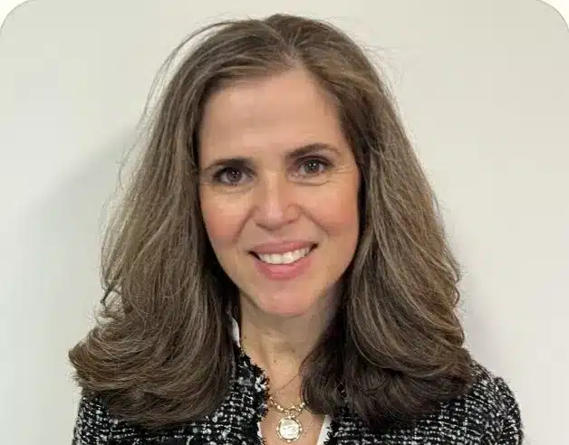 Tropical Smoothie Cafe — Leader Karen Wickliffe
